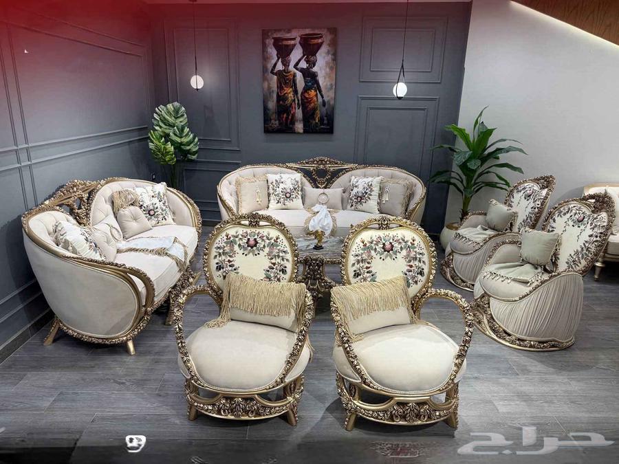 طقم كنب ملكي64590618667523111