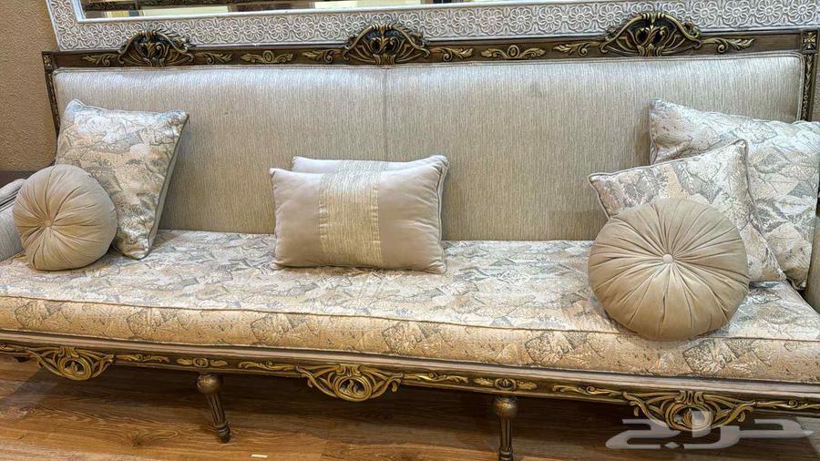 كنب للبيع64593337977731110