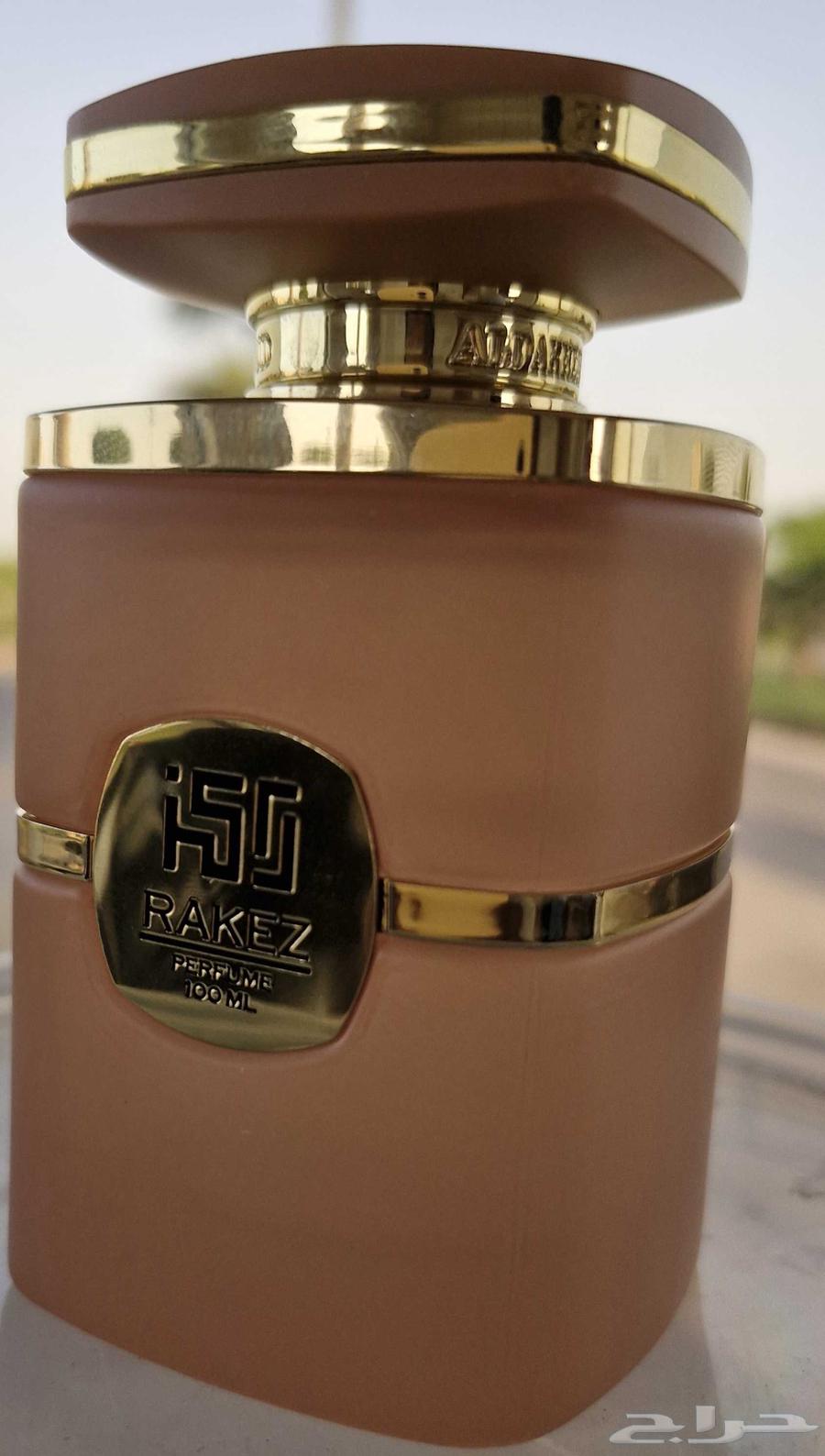 عطر راكز الوردي من الدخيل ب 150 فقط سعره بالدخيل 37964589700639361113