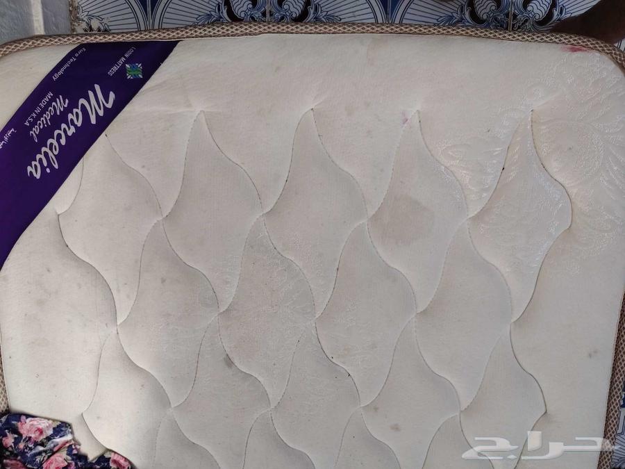 مرتبه طبيه عاليه الجودة بي 55 ريال64591948996865113