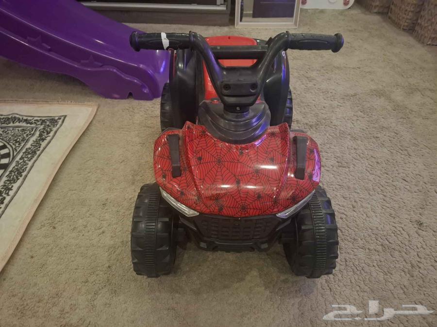 العاب اطفال دباب وزحليقة شبه جديدة64593337995137110