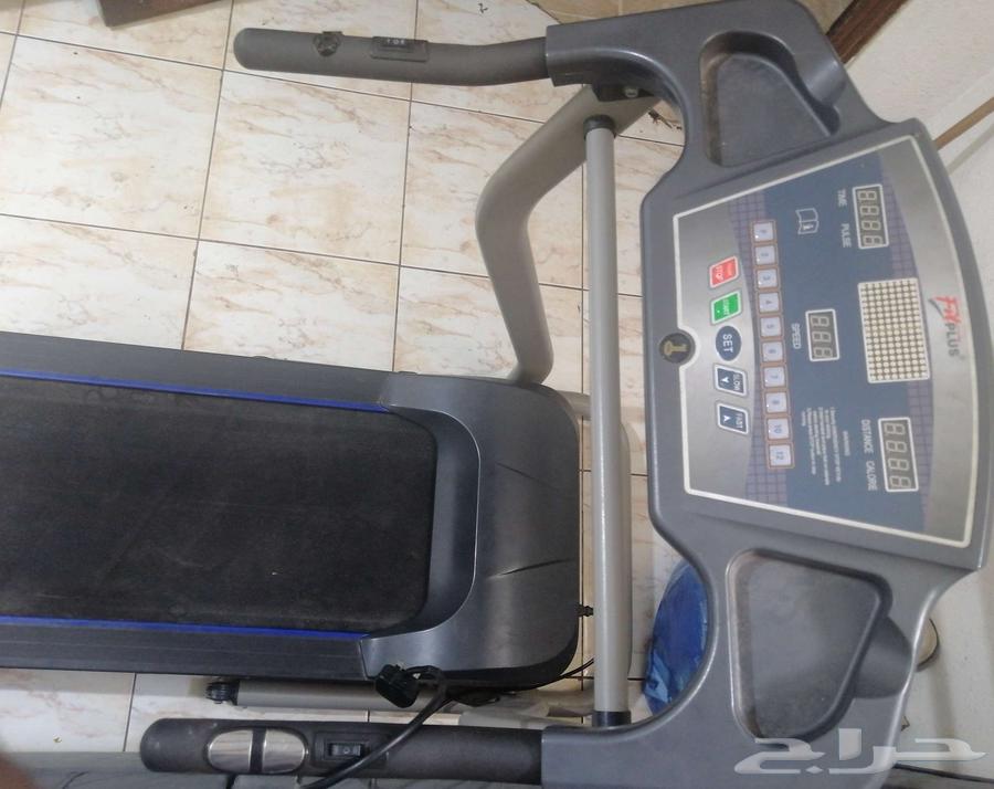 سير رياضي شغال بحاله جيده.64528739294209112