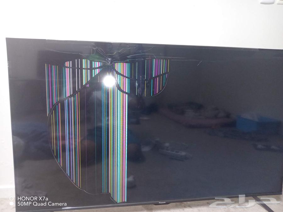 شاشة تلفزيون باناسونيك 65 بوصه الشاشه مكسوره للبيع64535737065601114