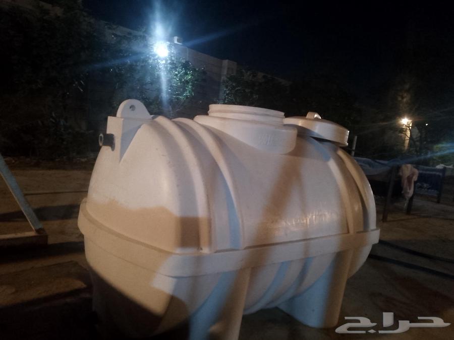 خزان شبه جديد للبيع64588359655810111
