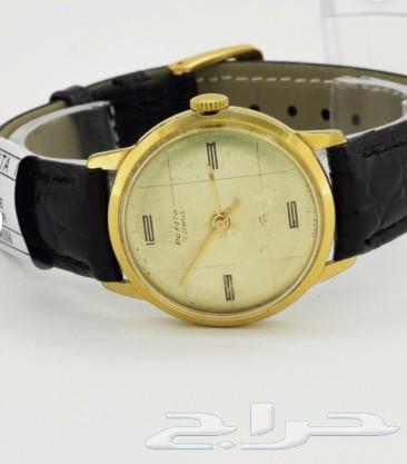 ساعة ميكانيكية راكيتا السوفيتية مطلية بالذهب من عام 196064592745400066111