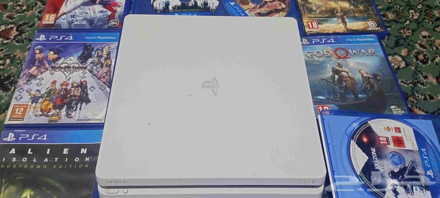 سوني 4 للبيع64590052309762110