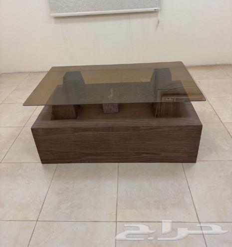 Tables and Standing Mirror64593059128577112