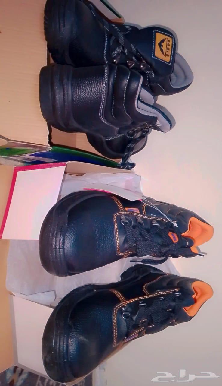 New shoes in the box, not opened, whoever wants a pair will pay 35 riyals64595107916161110