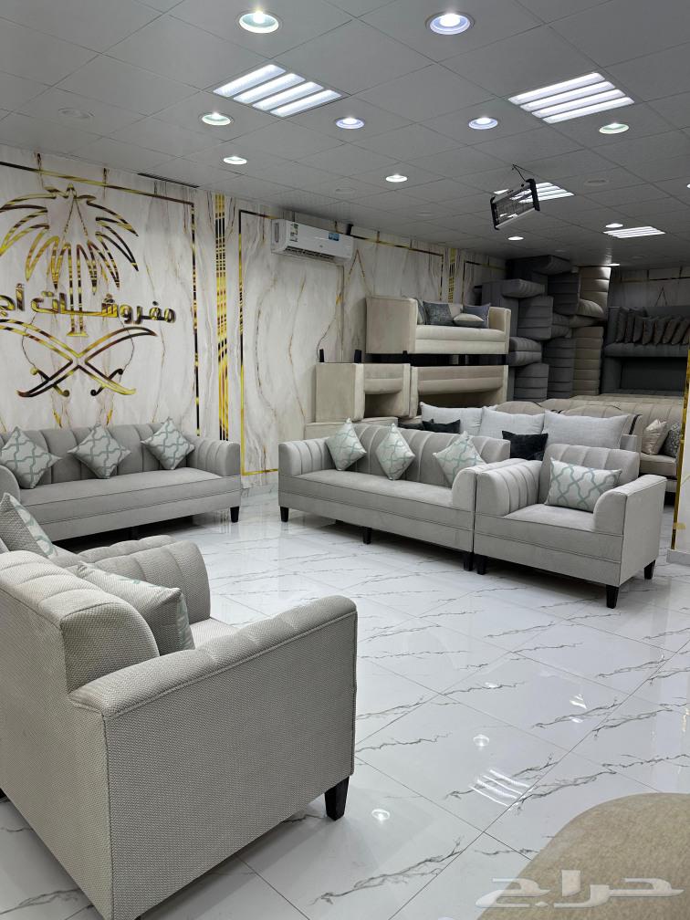 كنب بسعر العرض64594182558849111