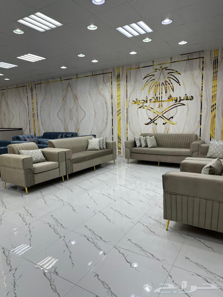 كنب بسعر العرض64594182558849112