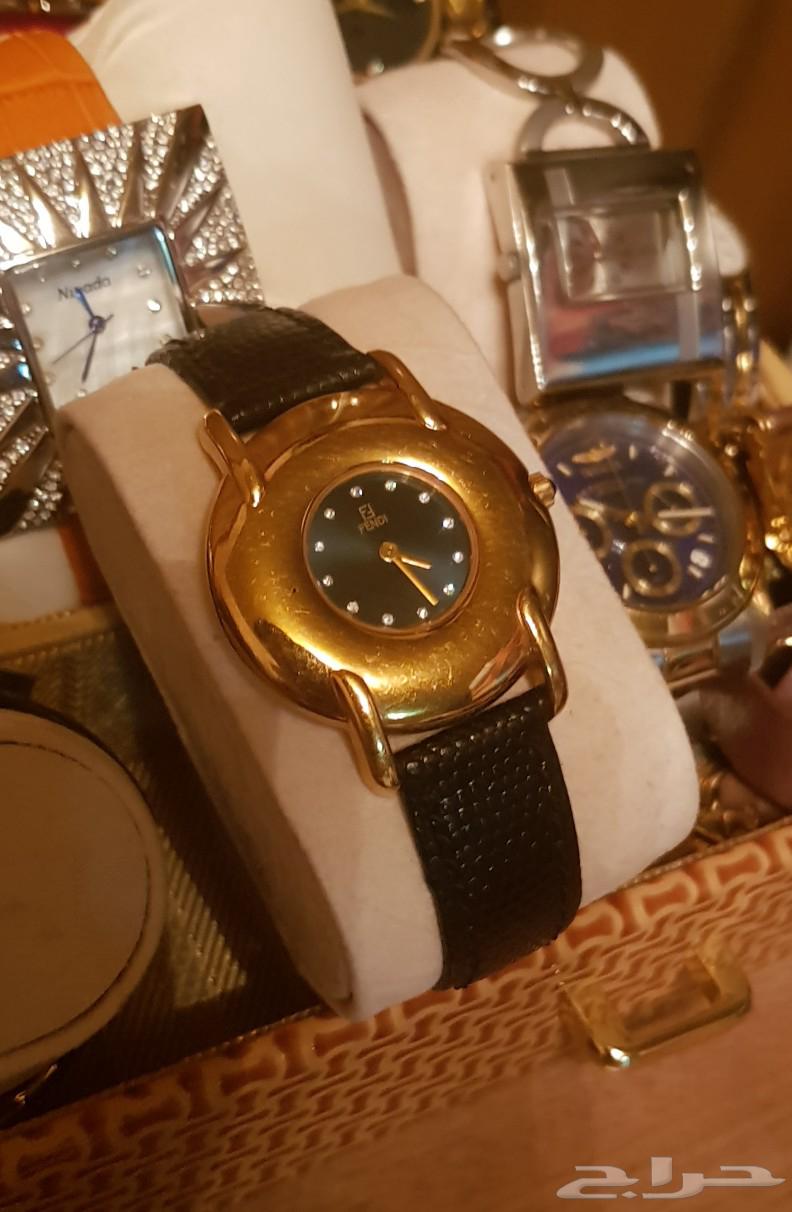 ساعات نسائيه ماركات عالميه ب 50 ريال فقط64589755476481114