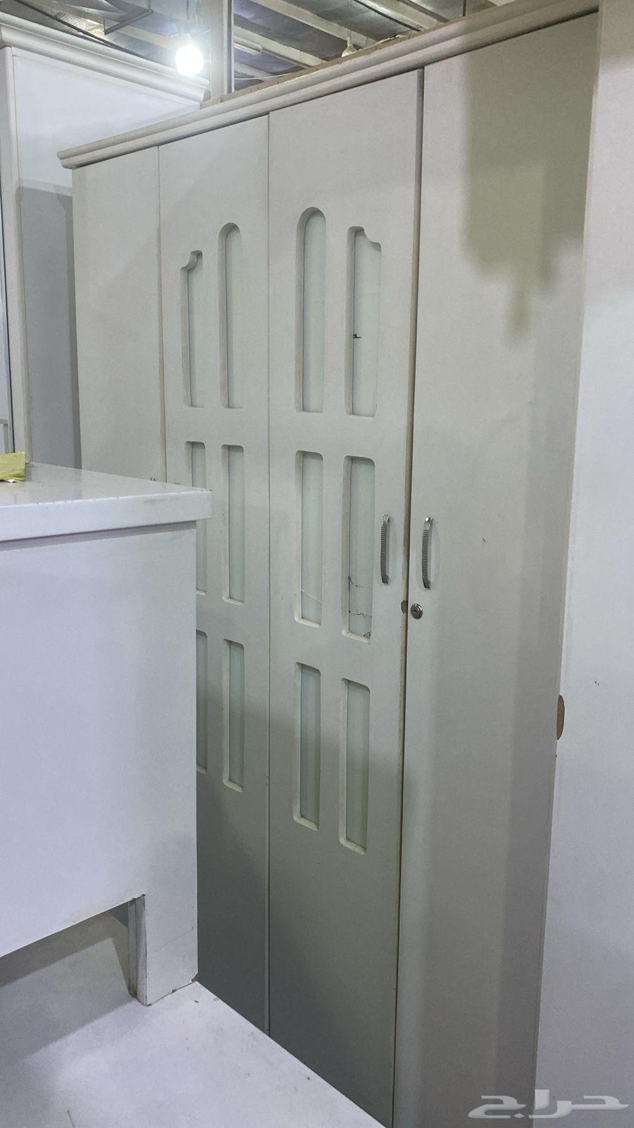 غرفة نوم نفرين مستعمل نظيف64588718970625113