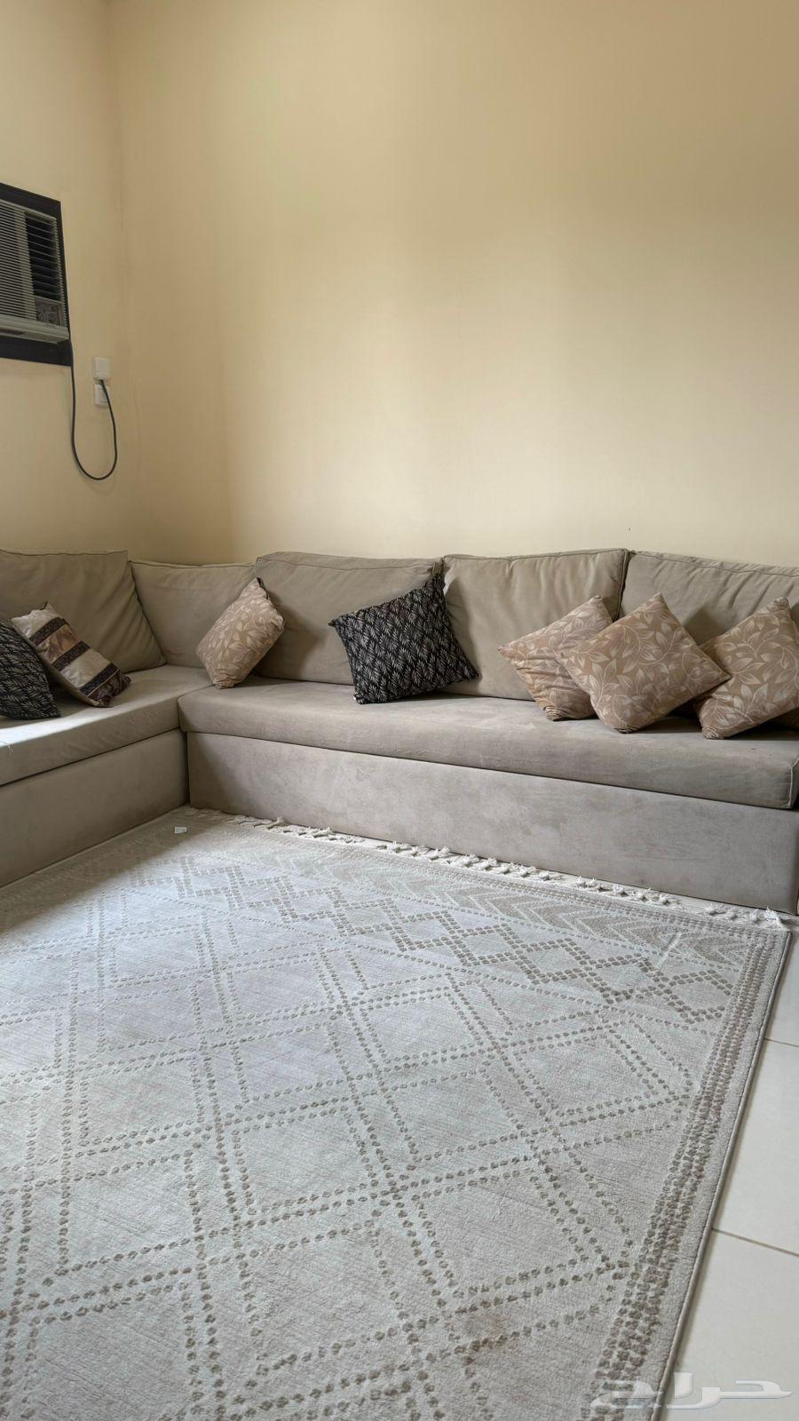 كنب مجلس للبيع64588582319489111