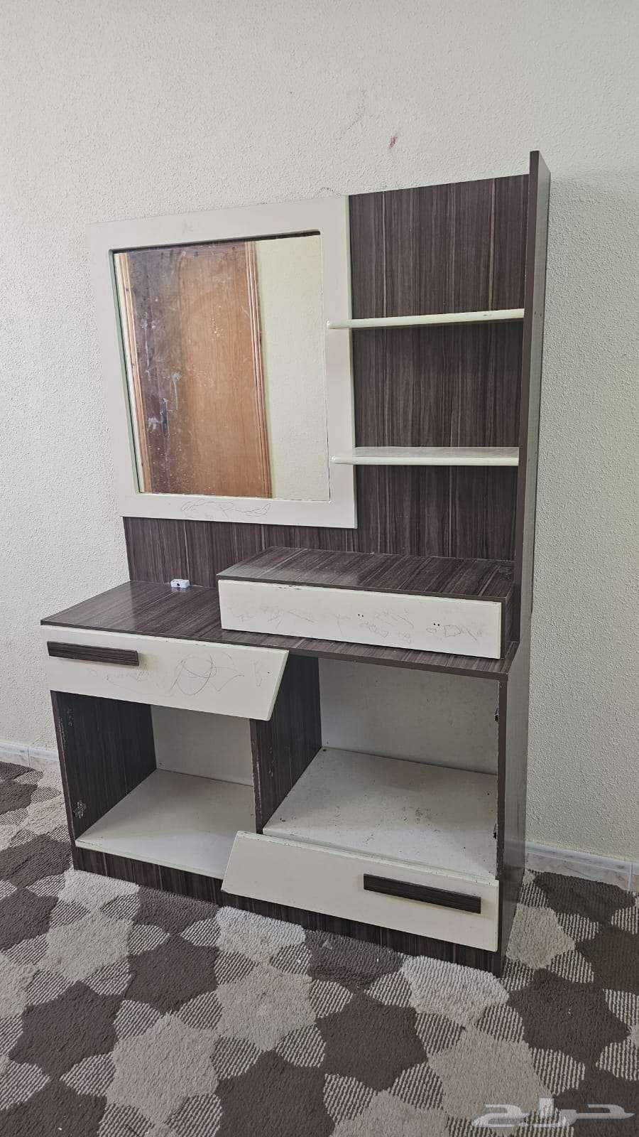 My national bedroom, clean and tidy with a 6-door wardrobe and double bed64595243000963112