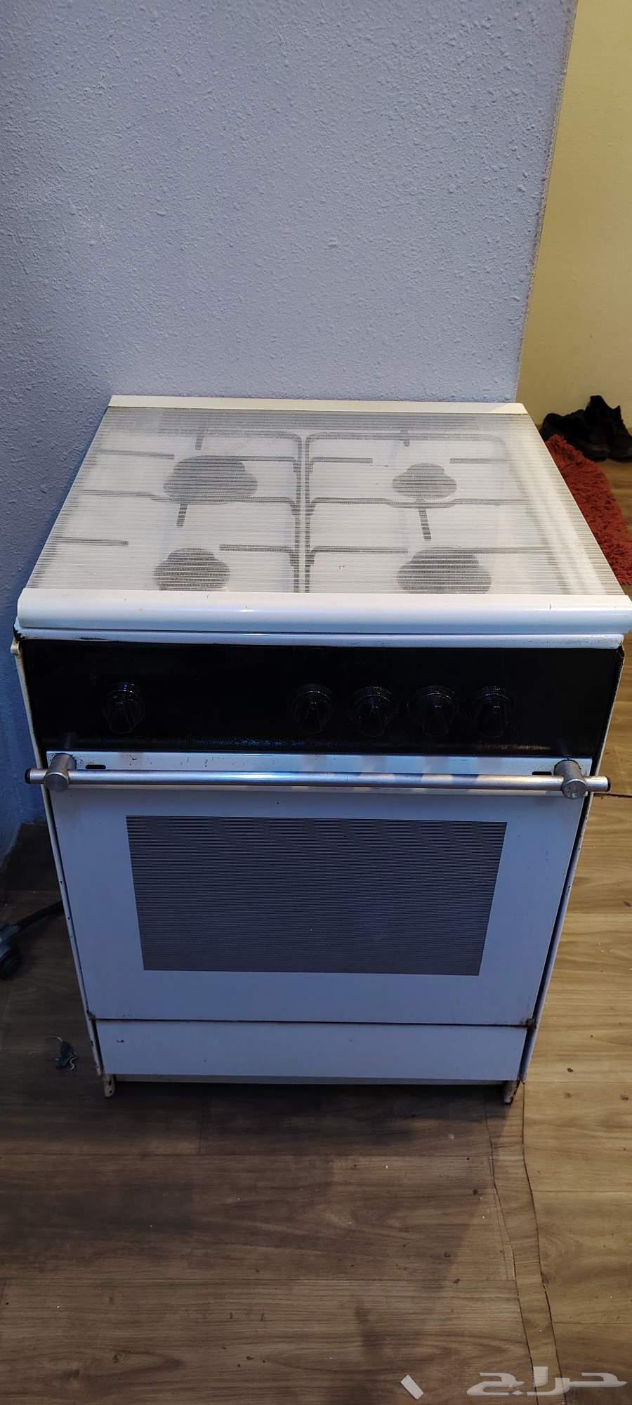 أثاث للبيع كله بحالة ممتازة64591153852291113