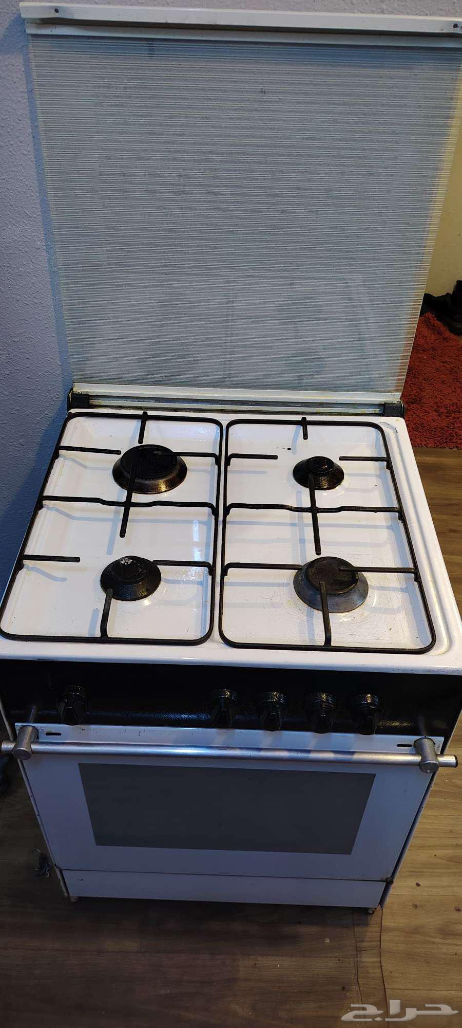 أثاث للبيع كله بحالة ممتازة64591153852291114