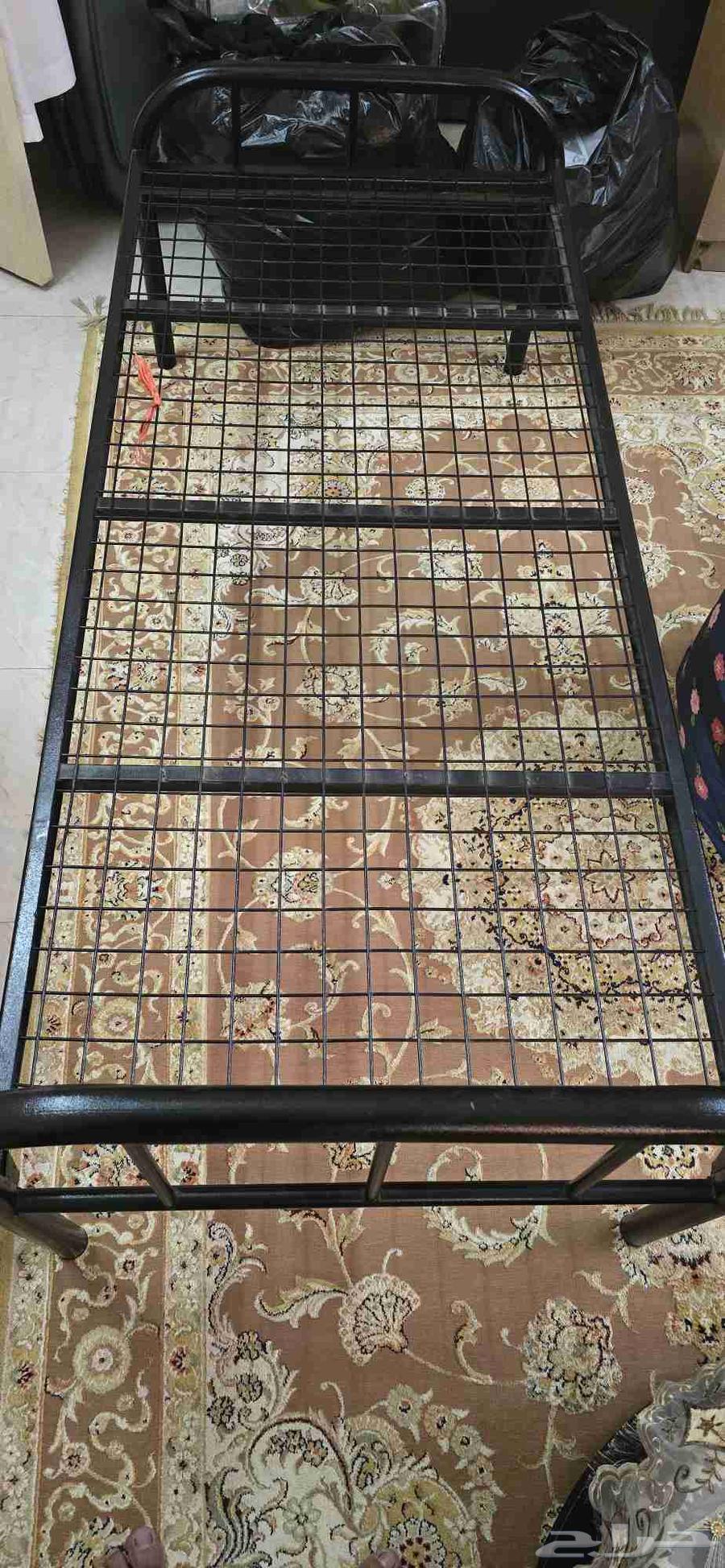 سرير حديد ماركه رسيما شبه جديده64593362288898113