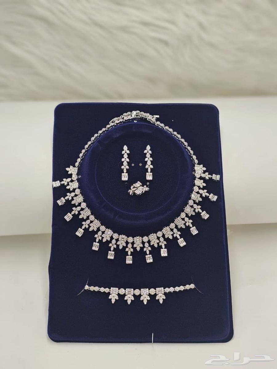 اطقم زركون جديده و حصريه السعر 175 ريال64594430466690113