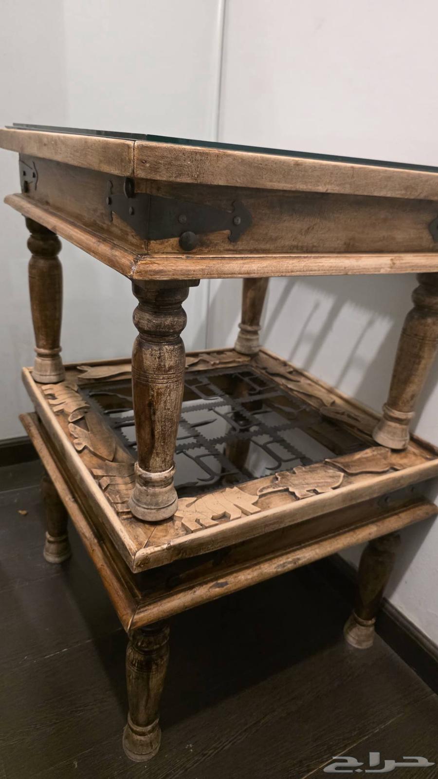 ثلاث طاولات موديل قديم وتصميم جميل64422273341953111