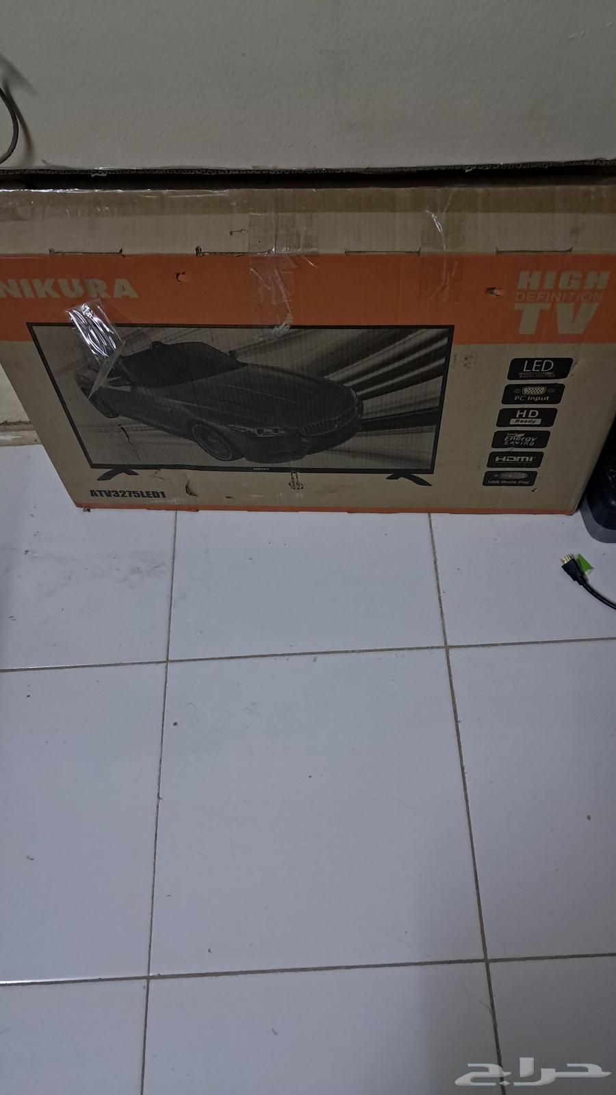 شاشه شبه الجديده 32 بوصه 300 ريال64598548497538110