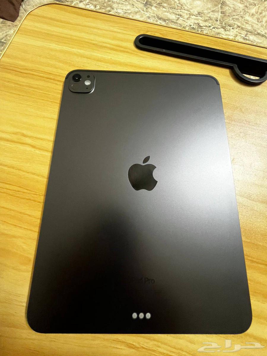 iPad M4 Pro 2024 for sale, clean64596895160705114