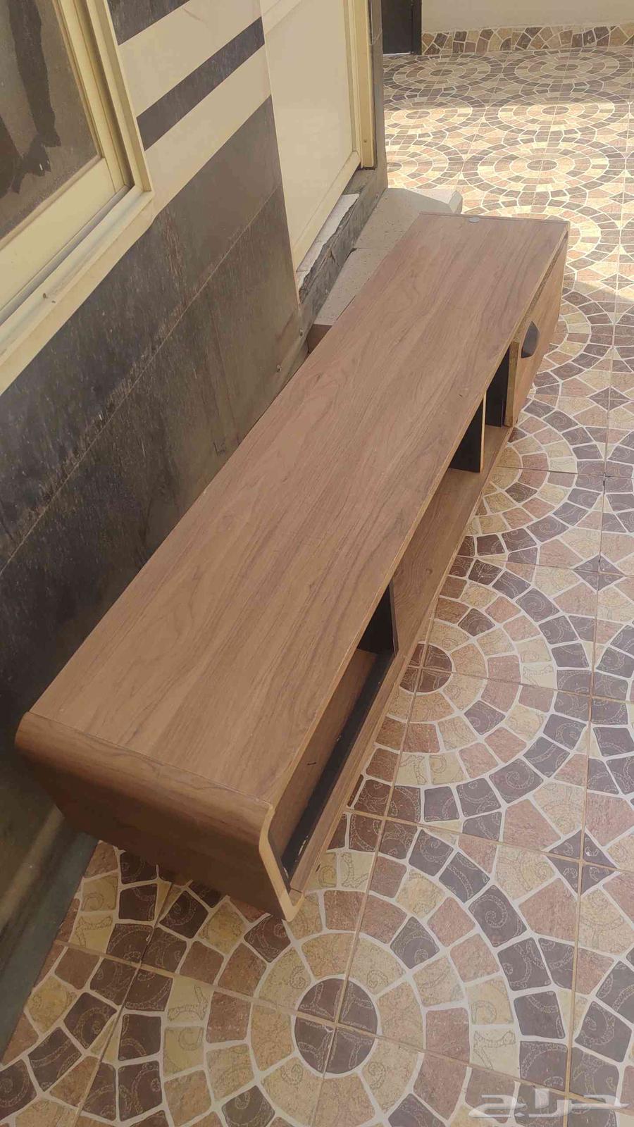 طاوله64598684210178113