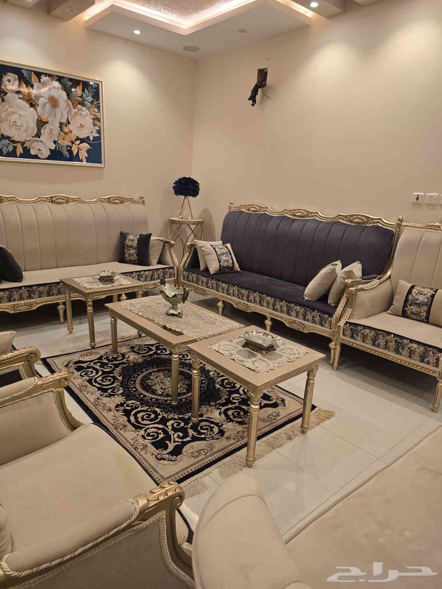 كنب لا البيع نظيف كلشي معاه معدا الصورة حدي فيه 500064598081819011112