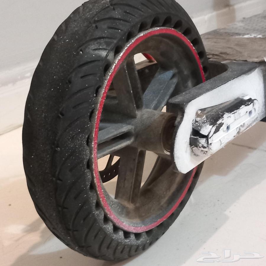 سكوتر تالف تقدر تستفيد منه ب أشياء كثيره .64597041684226114