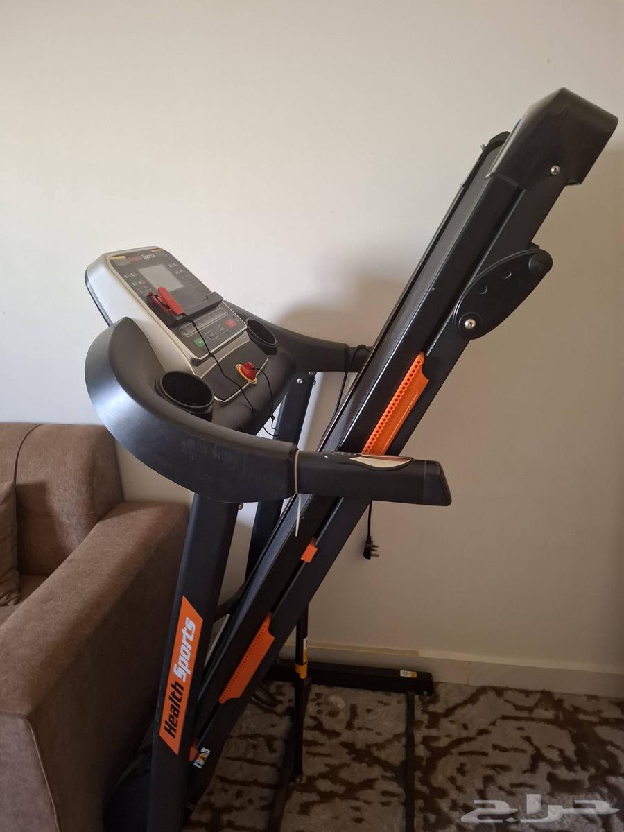 سير مشي شبه الجديد64598474549763110