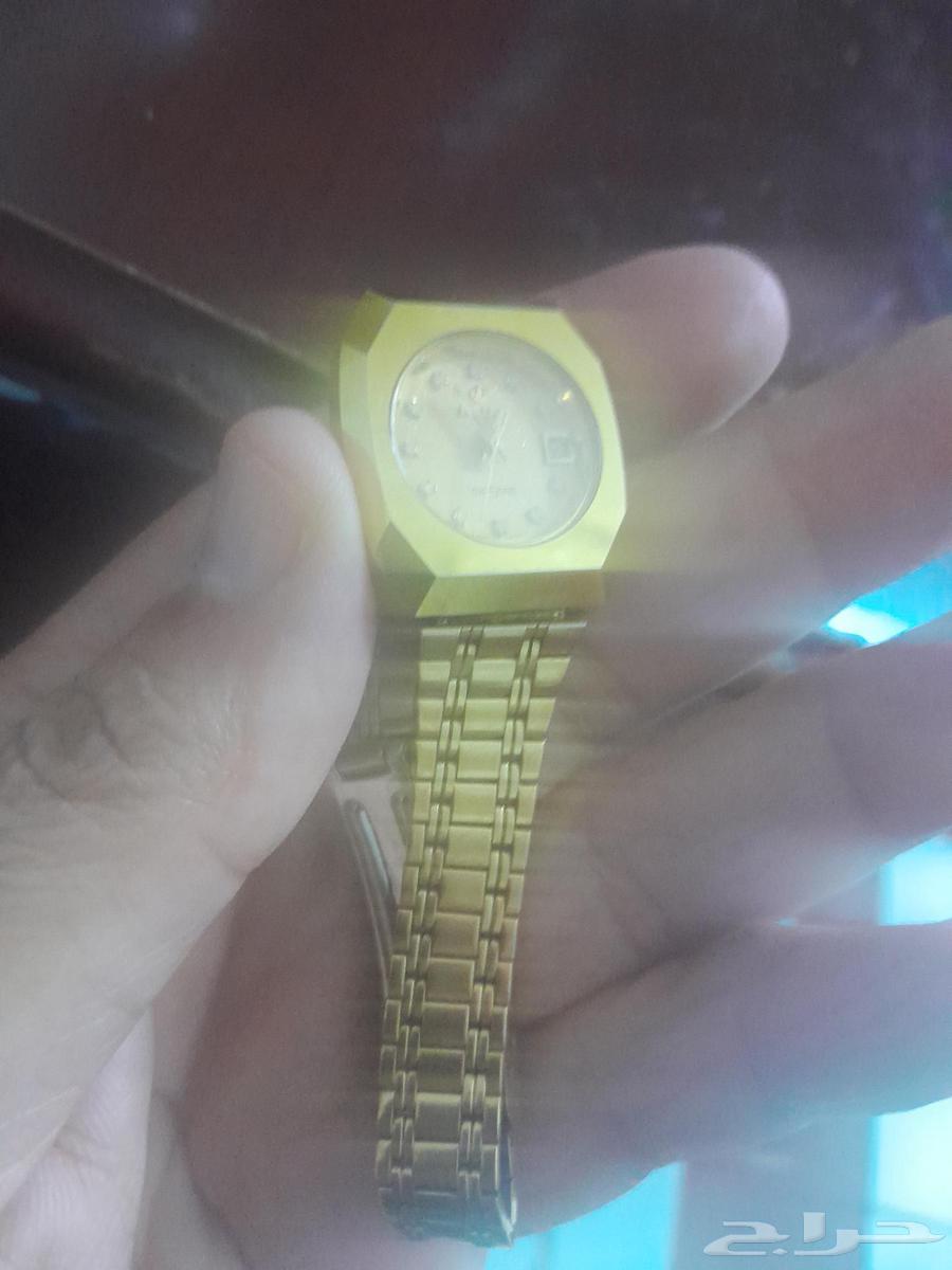 Free children's bicycle, tires need inflation; large carpet and other items64596895199233110