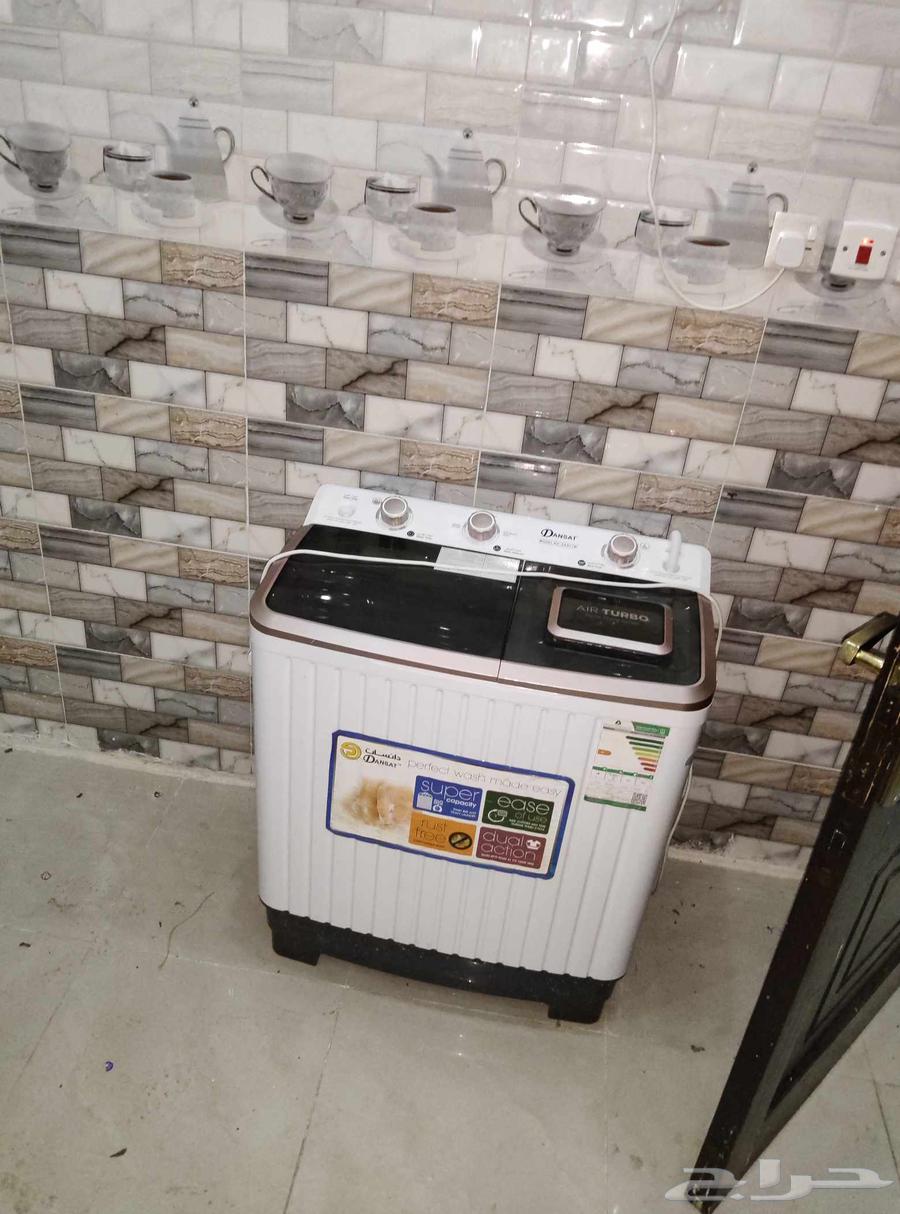 اثاث واغراض للبيع64598179073921110