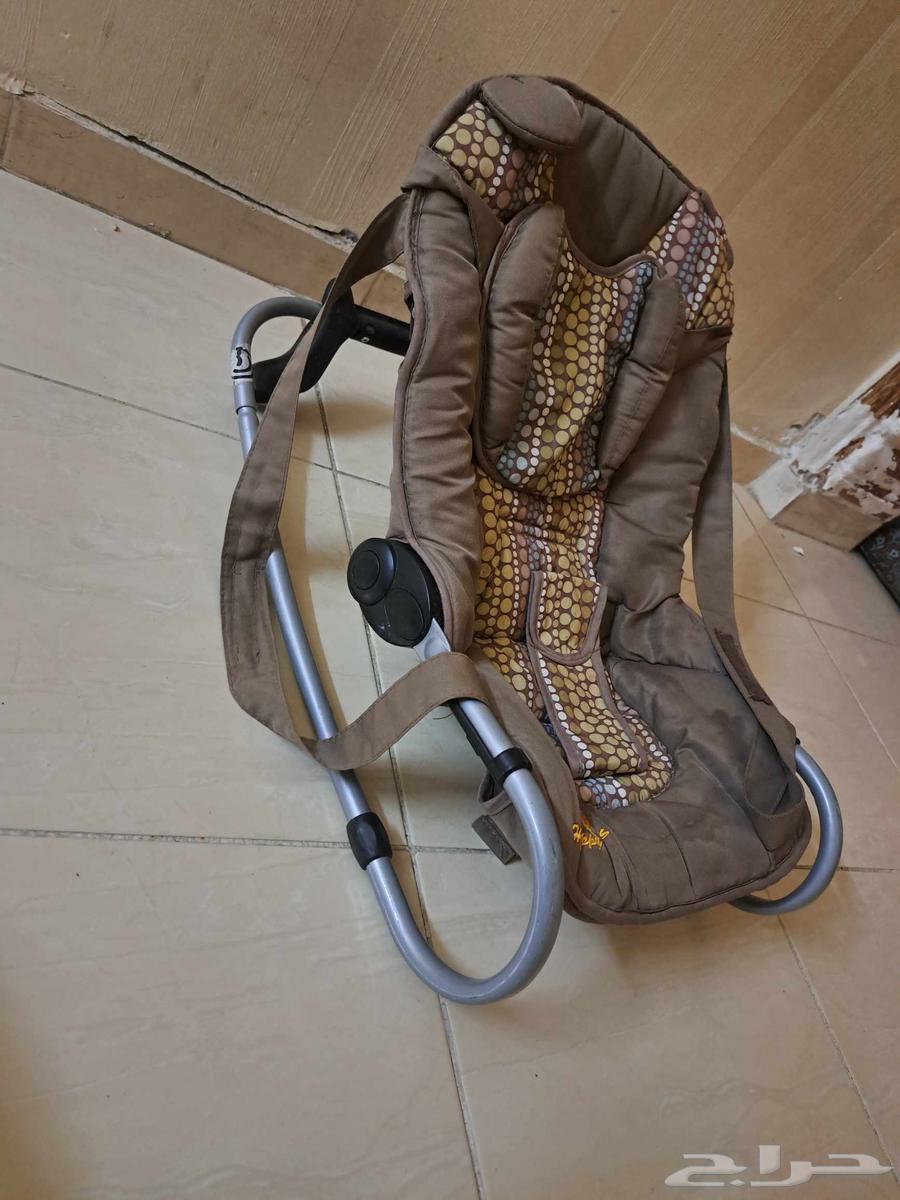 كنب تركي للبيع 4 قطع كلهم صندوق وكلهم يصبحو سرير64598081844865113