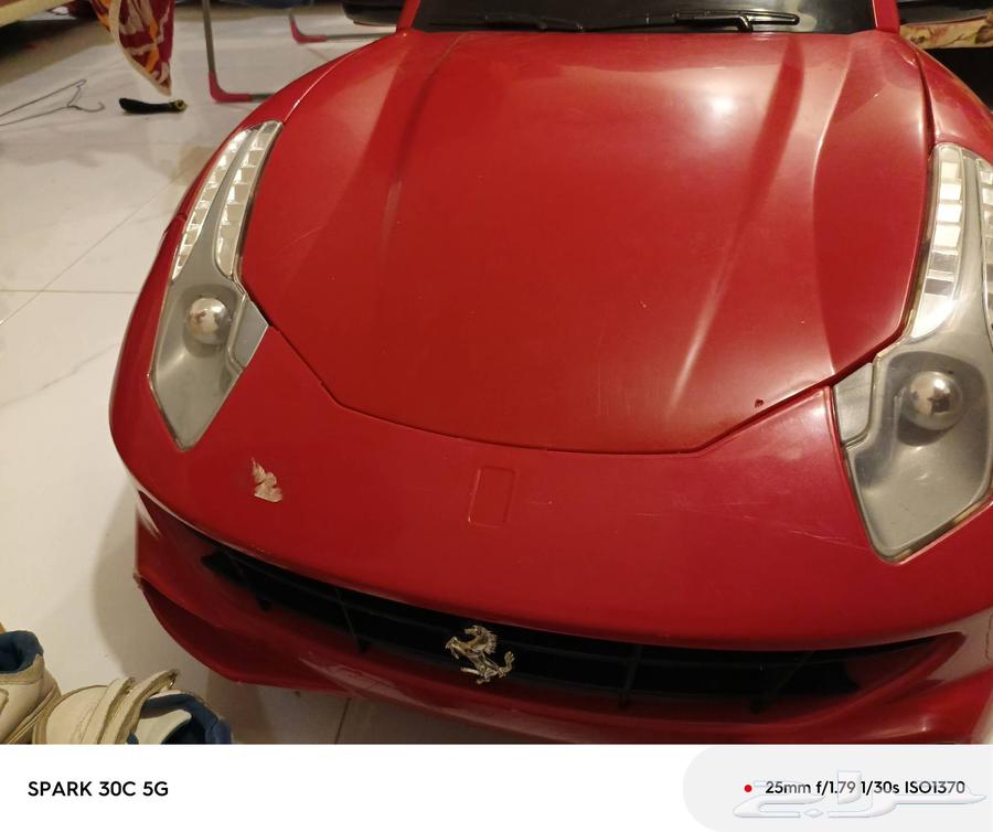 سيارة اطفال فراري للبيع انا خذته 1000ريال64597311175939111