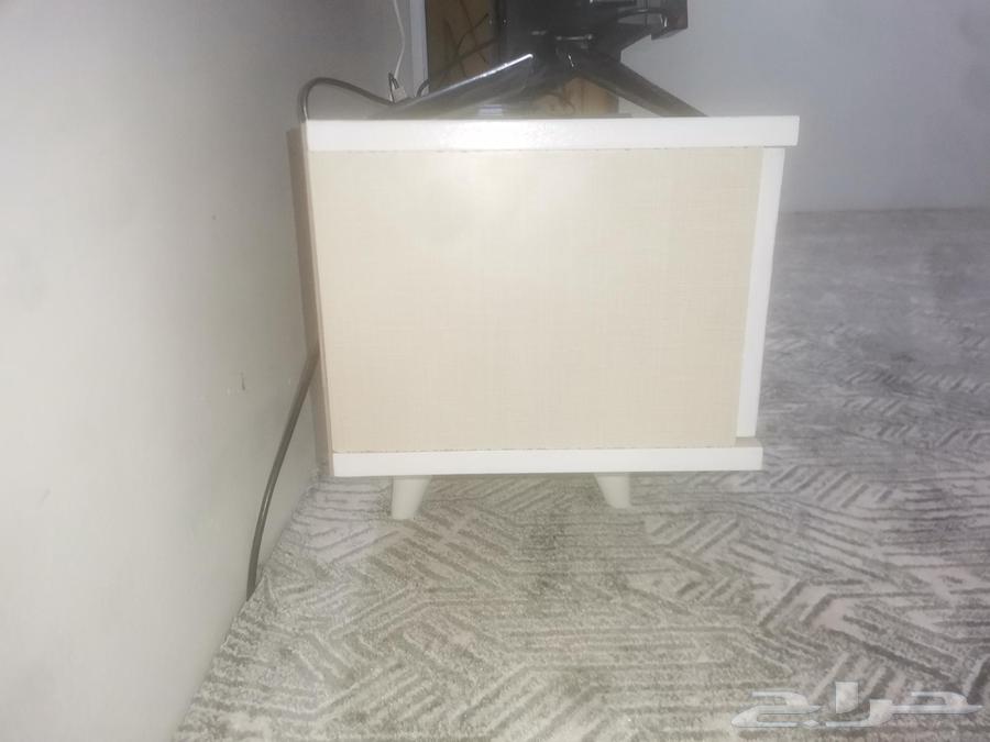 طاولة تلفزيون64596649250947113