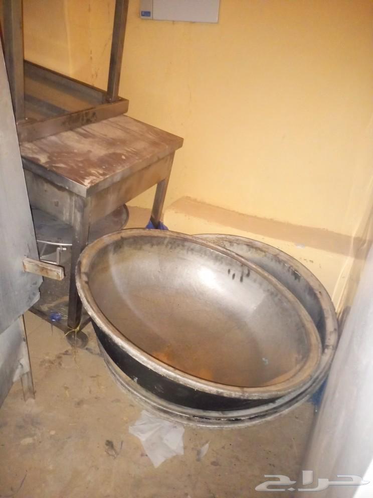 شولةكنافةو2ثلاجةو2طاولة استيل وحلل بخاري فرن مندي شوايةوشول64597911790851112