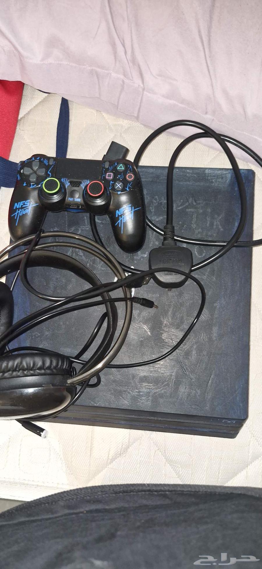 للبيع سوني فور سلم يد اصلي شريط قراند سماعه650ريال64596612455939110