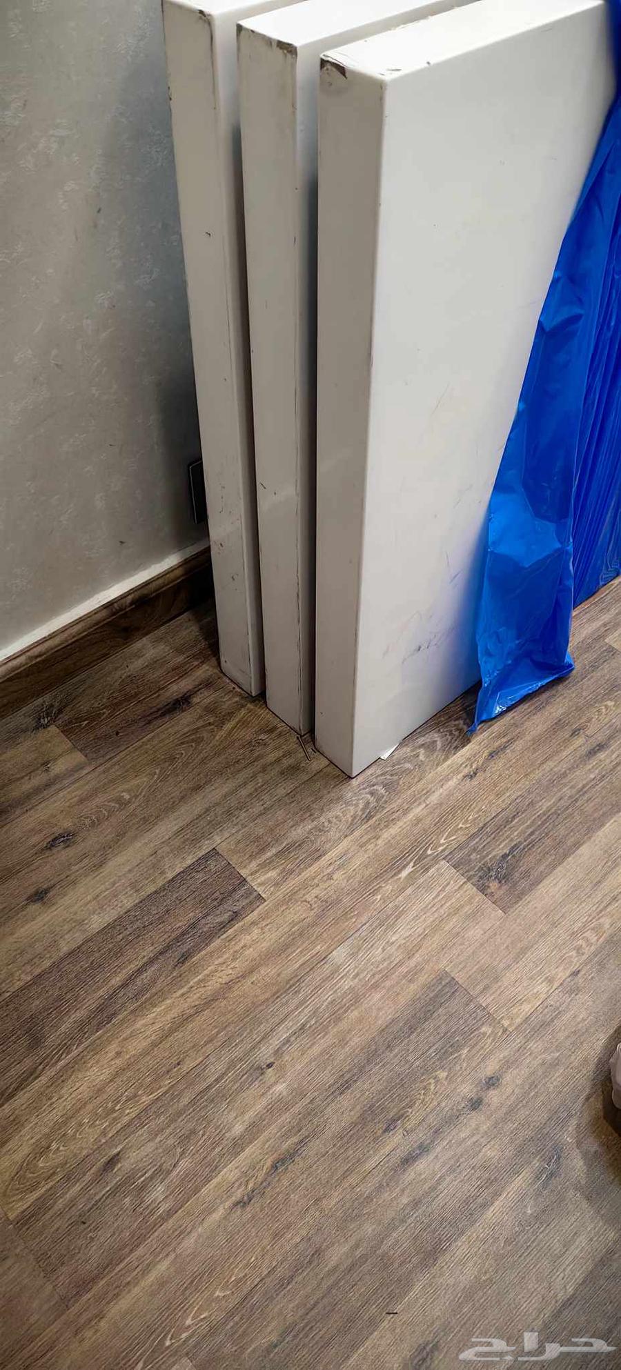 Gray L-shaped sofa, dark gray64596427859713113