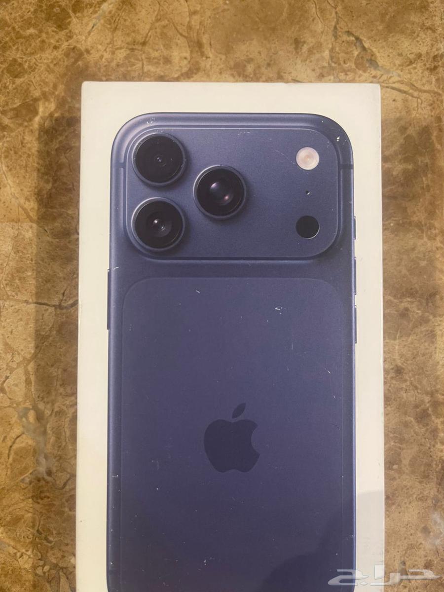 ايفون 17 برو نسخة 256 قيقا جاني من بريطانيا جديد64598351954050110