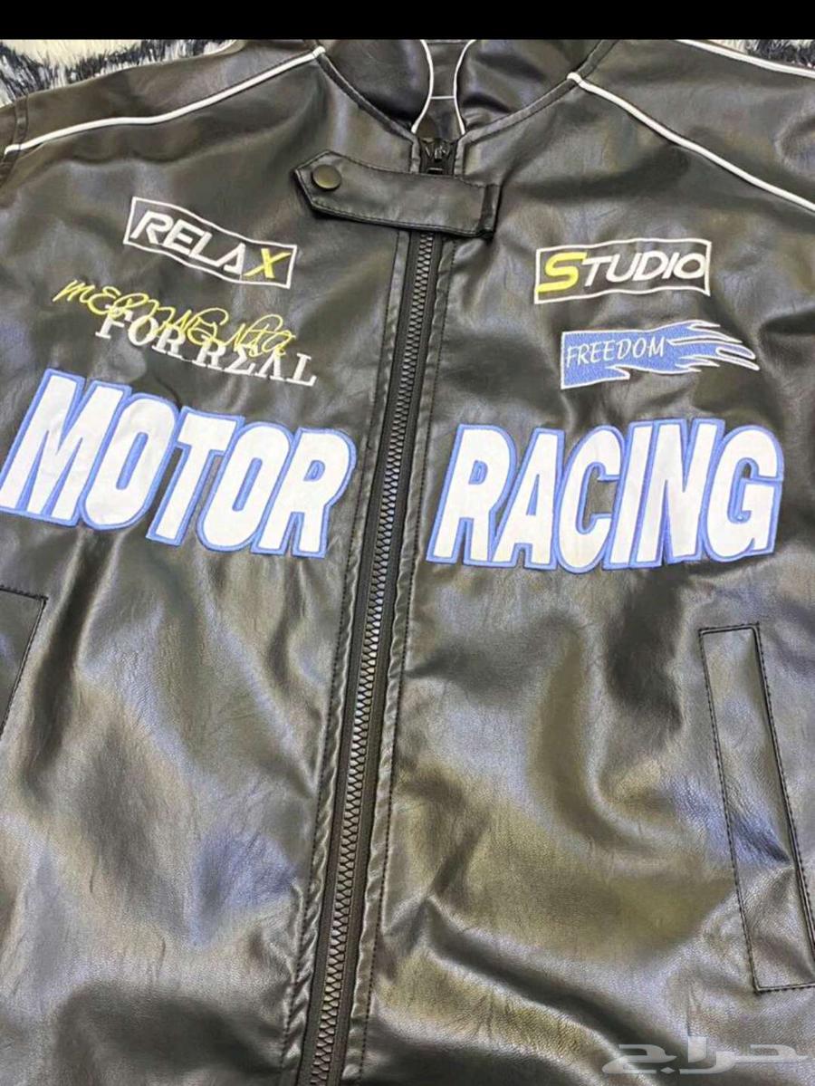 جاكيت جلد جديد وفيه جيب داخلي جدا جميل ونضيف وبارد64613826659203111