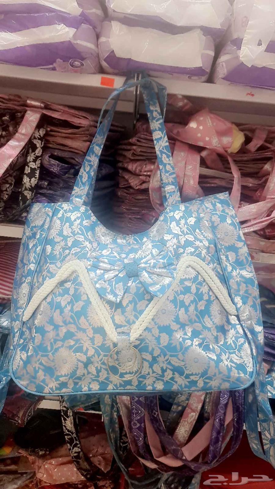 شنط نسائية بسعر جملة الجملة64612674093057111