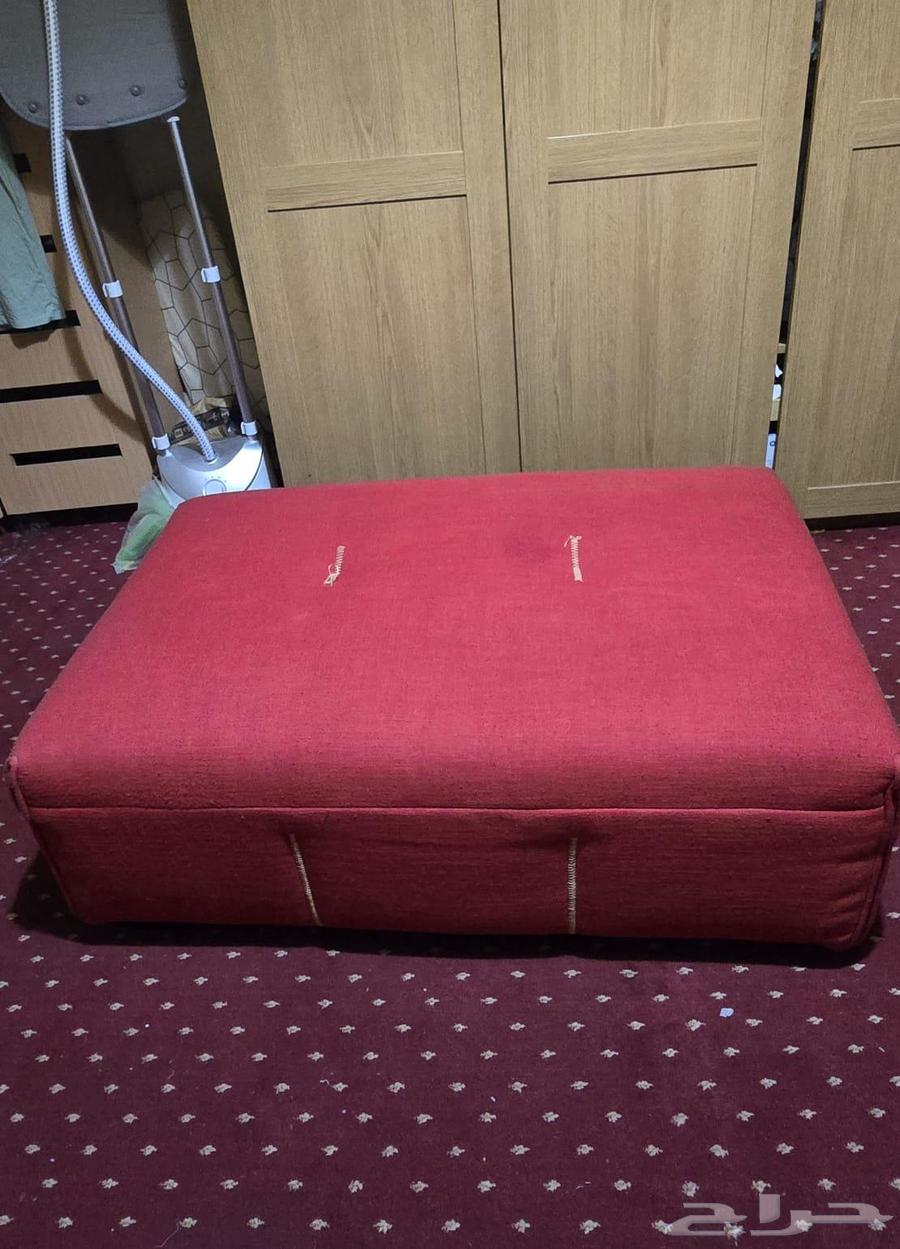 فرش بيت مستعمل في الملز64606189264898110