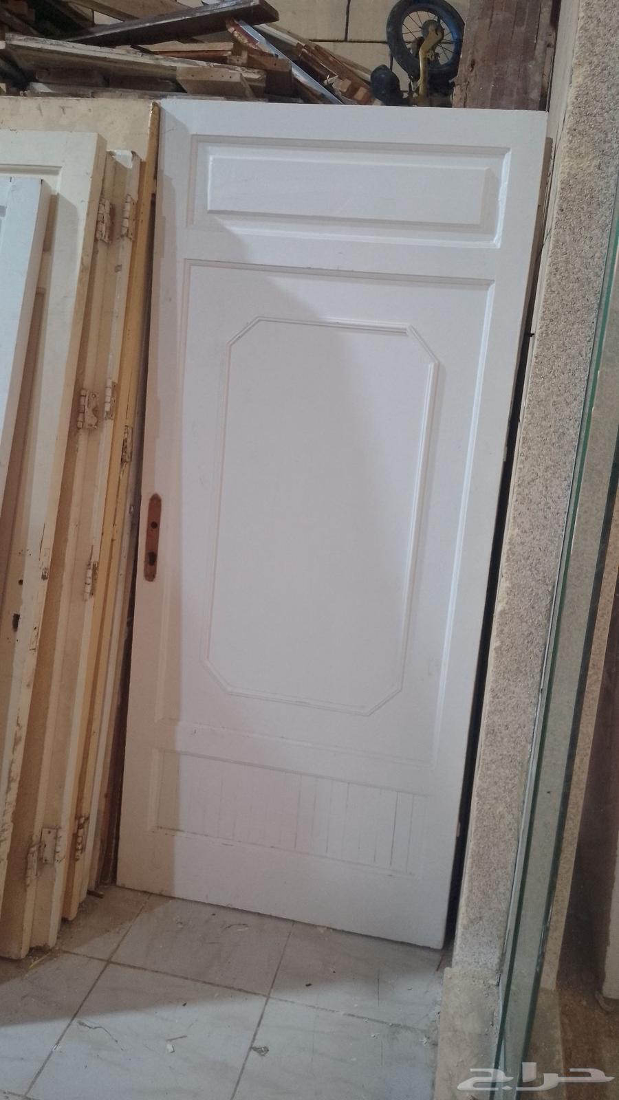 ابواب خشب مستعمل نظيف وشبابيك مستعمله نظيفه64609286915331112