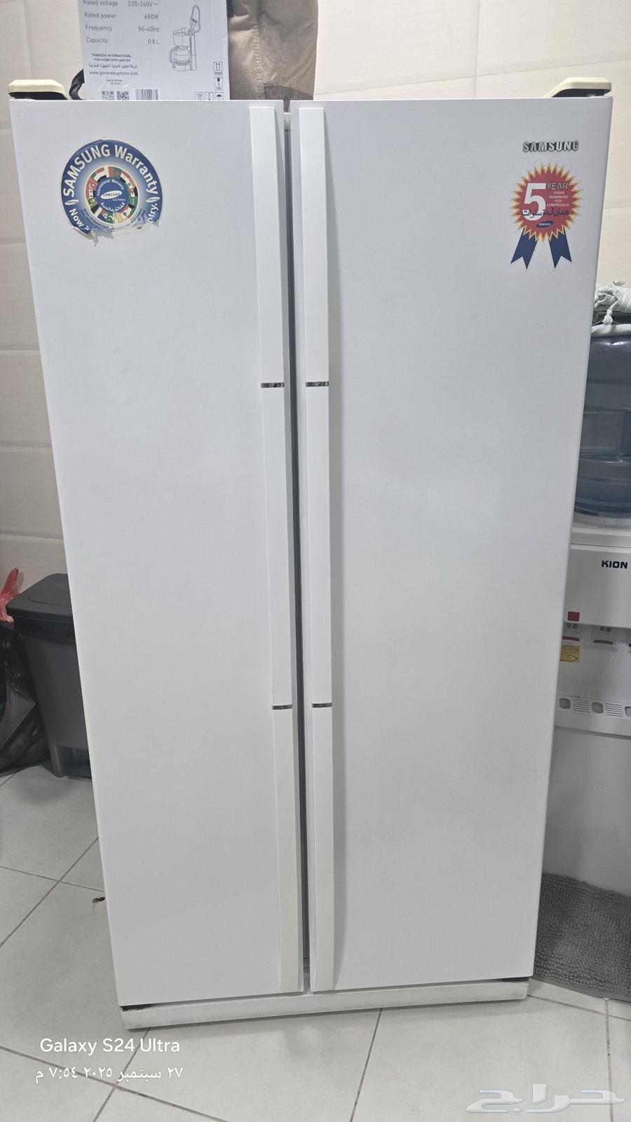 ثلاجة للبيع تعمل بشكل جيد64614085890817110