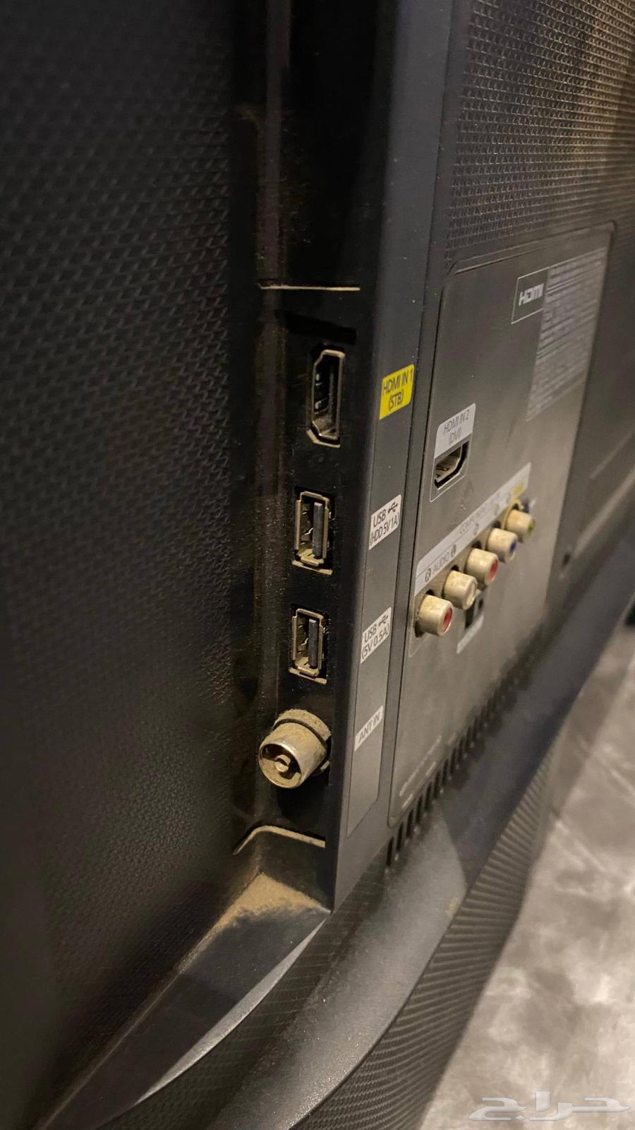 شاشتين سليمه ونظيفه 32 بوصه سامسونج و باناسونيك المطلوب 40064615695045505113