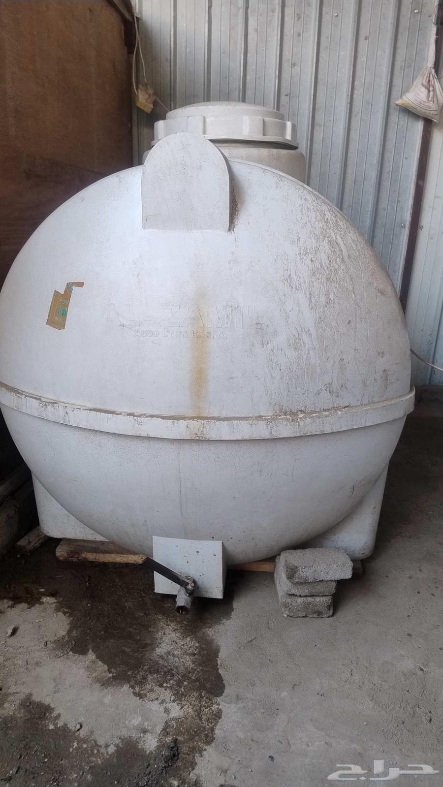 برميل فايبر وثلاجه وفريزر وزنك حديد للبيع64614769810561111