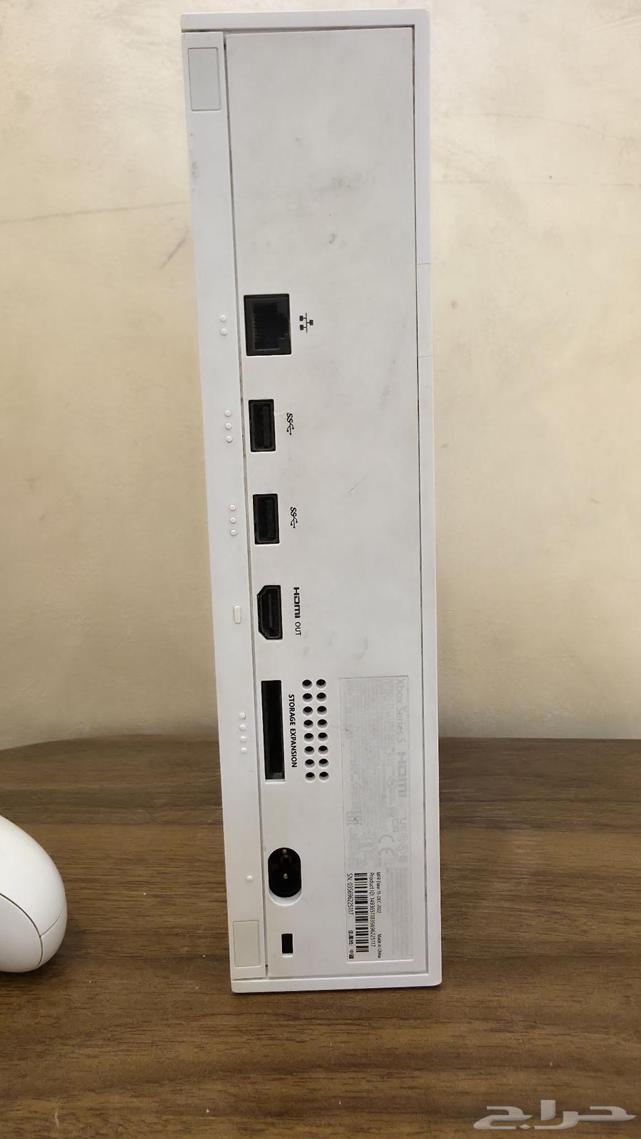 السلام عليكم  للبيع أكس بوكس سيريس.نضيف مايشكي من شي معه اسل64613496673793112