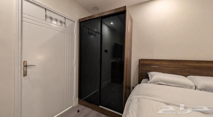 أثاث غرف نوم وصالة مستعمل للبيع64611192237827111