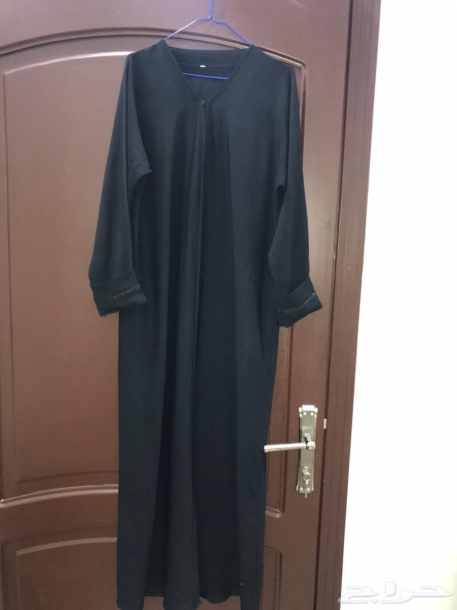 عبايات شبه جديدة64609411076097111