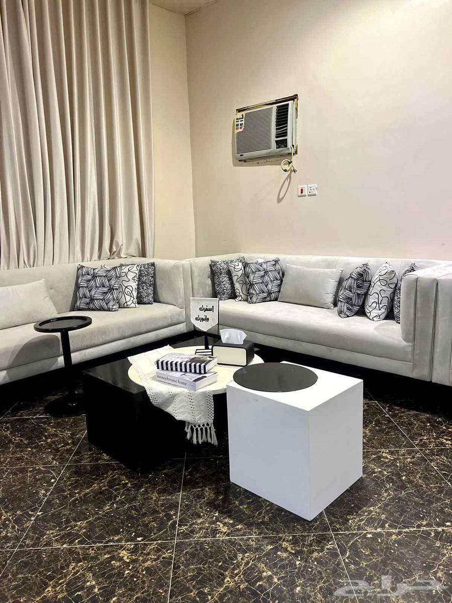 كنب راقي تفصيل وجاهز يوجد تنجيد لجميع انواع الكنب تقسيط64615436073602110