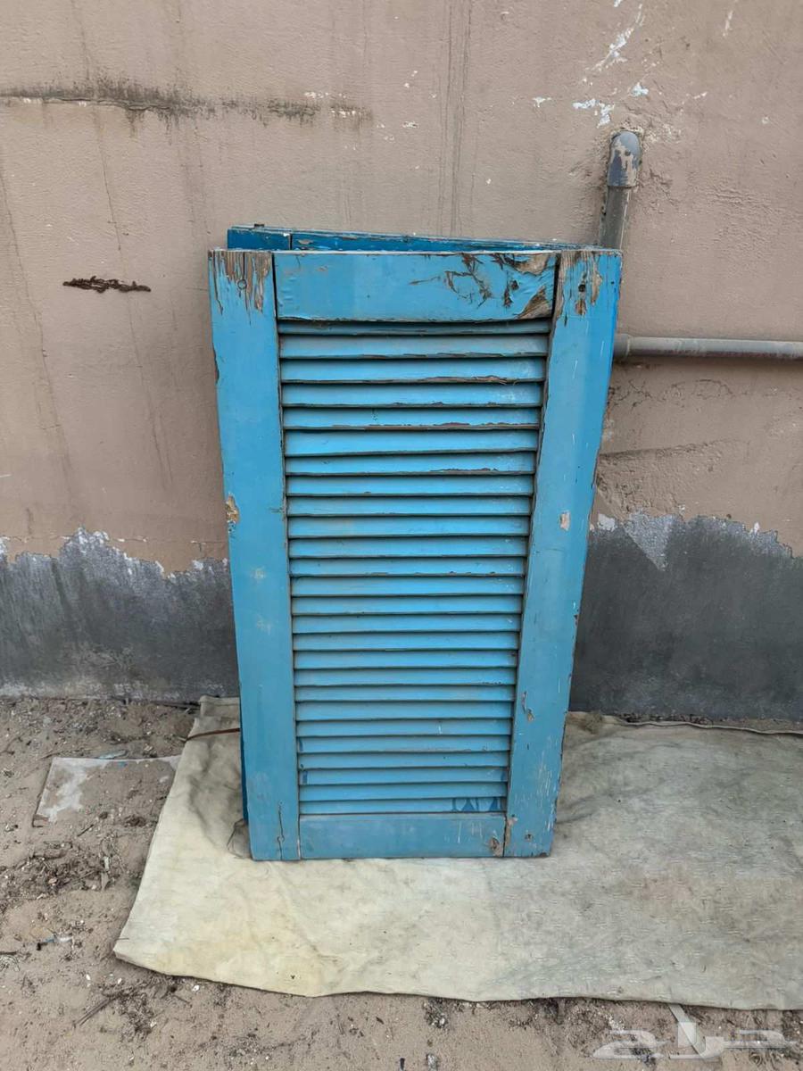 شباك نافذه قديم عمره 60 سنة تقريبا64609784961155112